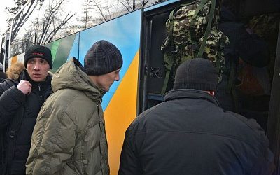 Польша отказалась помогать уклоняющимся от призыва гражданам Украины