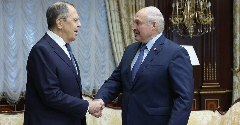 Лукашенко поблагодарил Россию за работу по присоединению Беларуси к ШОС