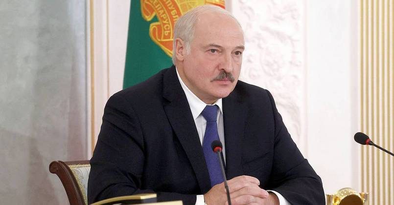 Лукашенко сравнил с фашизмом деятельность западных дипломатов в Беларуси