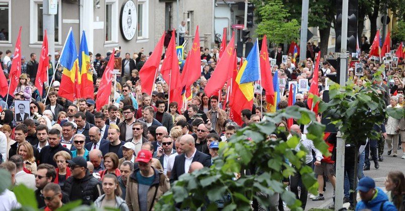 Марш Победы в Кишиневе собрал десятки тысяч людей
