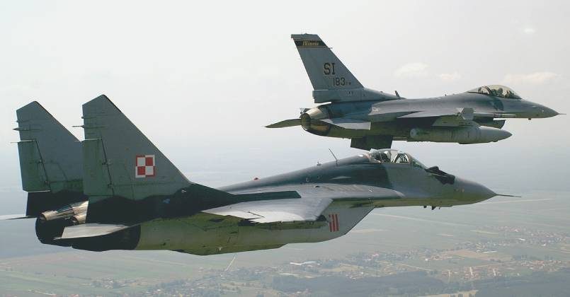 Польша и союзники подняли в воздух самолеты в связи с активностью авиации России