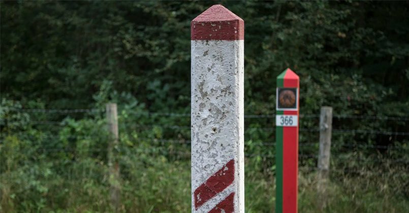 Белорусские пограничники обнаружили труп беженца на границе с Латвией