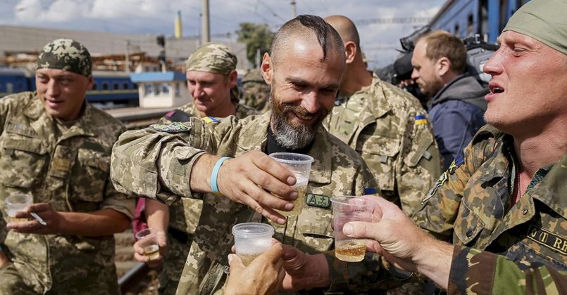Власти Украины конфисковали молдавский контейнер с вином на нужды своей армии