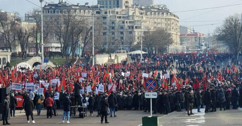 В митинге против давления Кишинева приняли участие десятки тысяч жителей Приднестровья