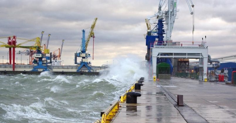 В порту Клайпеды ограничили судоходство