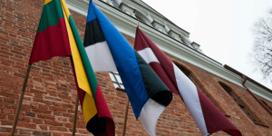 флаги стран Прибалтики