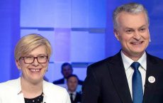 Премьер Литвы предложила министру обороны вернуться в парламент