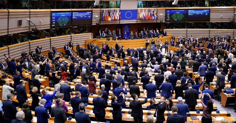 Европарламент утвердил доклад депутата Литвы с призывом о пересмотре отношений с Россией