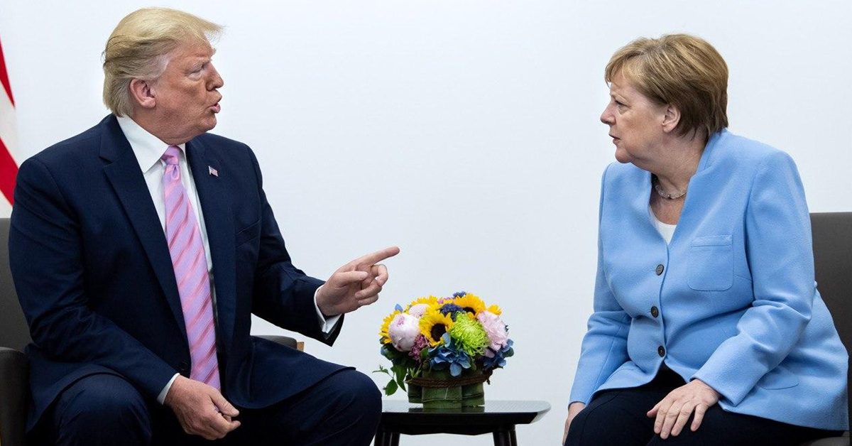 США создают в тылу Германии пятую колонну во главе с Польшей и Прибалтикой