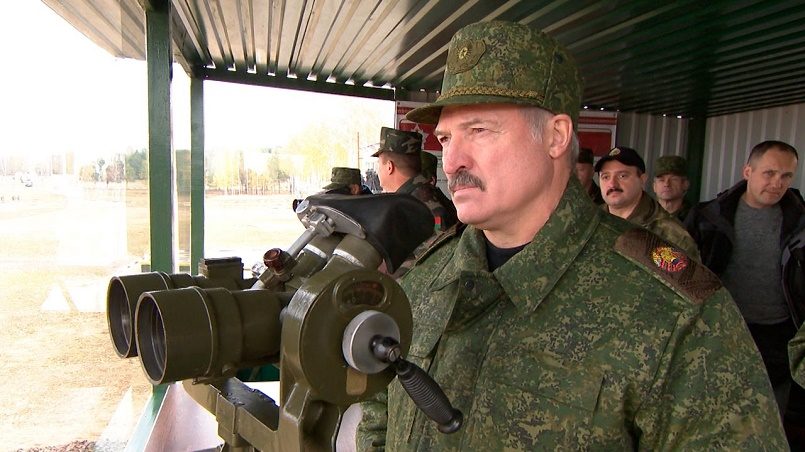 Литовские спецслужбы: Лукашенко считает гарантом своего выживания военный союз с Россией