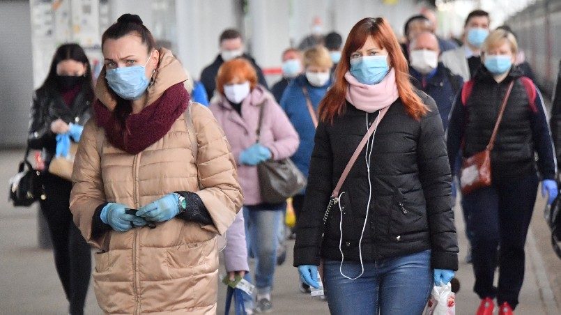 Власти Латвии продлили режим ЧС из-за пандемии COVID-19