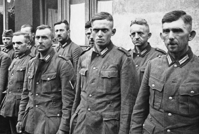 Фото пленных немцев в москве