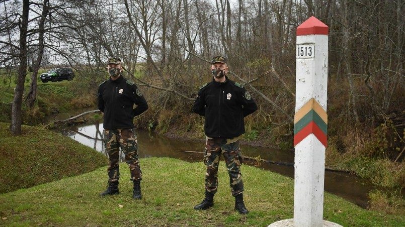 Пограничники Литвы засекретили информацию о местах вытеснения нелегалов в Беларусь