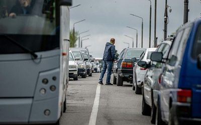 Эстония запретила въезд автомобилей с белорусскими номерами