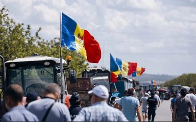 Протестующие в Молдове фермеры потребовали отставки главы Минсельхоза