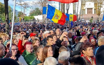 Российские соотечественники в Молдове просят Москву защитить их от притеснений властей