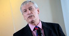 Латвия возмутилась расследованием историков о нацистских корнях советника президента