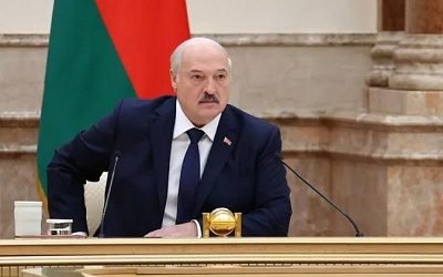 Лукашенко поручил разобраться с задержанием граждан Латвии в Беларуси