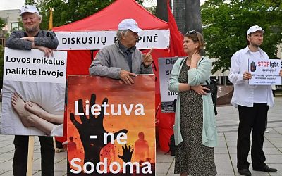 Жители Литвы вышли на протест против шествия ЛГБТ*