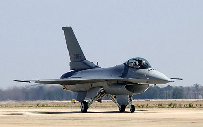 Дания передала Украине вторую партию истребителей F-16 