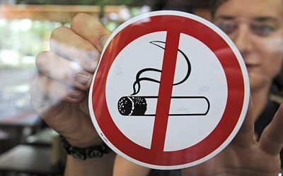 В Литве обеспокоены зависимостью от курения среди детей