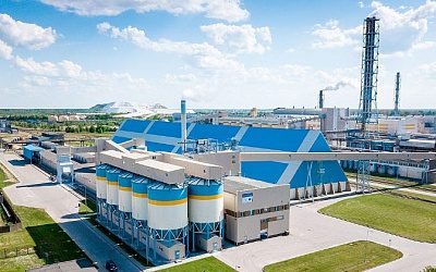 Завод удобрений Lifosa в Литве возобновляет работу после года простоя